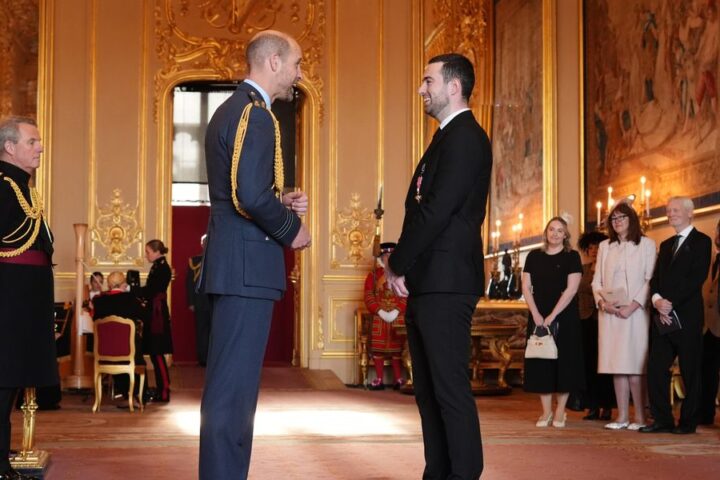Luke Humphries discusses conversation with Prince William after receiving MBE for darts achievements