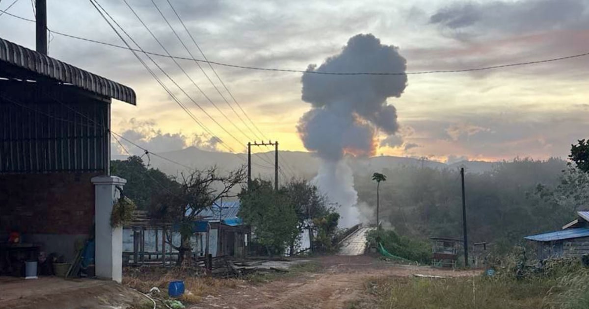 Thailand and Cambodia hold crucial talks to renew ceasefire amid ongoing border clashes