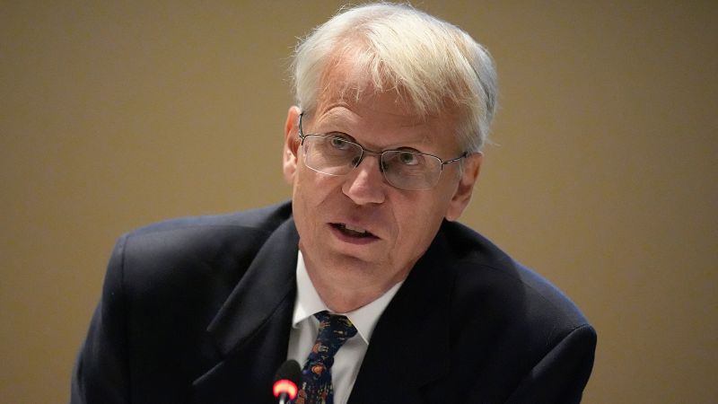 Vaccine advisory committee chair departs for health department role as new chair appointed