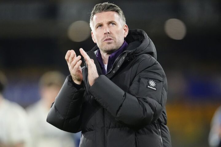 Wolves remain at the bottom of the Premier League after defeat to Nottingham Forest