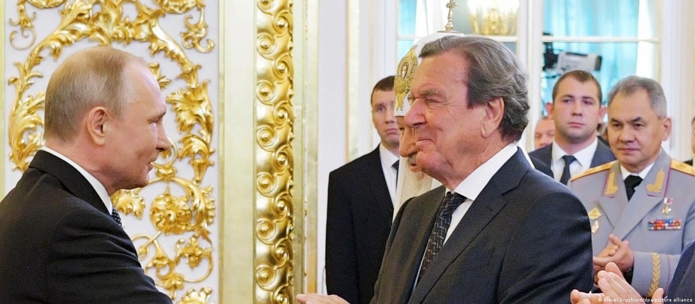 Former German chancellor calls for renewed energy ties with Russia despite ongoing war