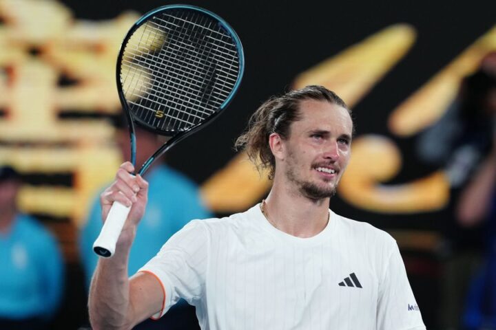 Alexander Zverev reaches 10th Grand Slam semi-final after defeating Learner Tien at Australian Open