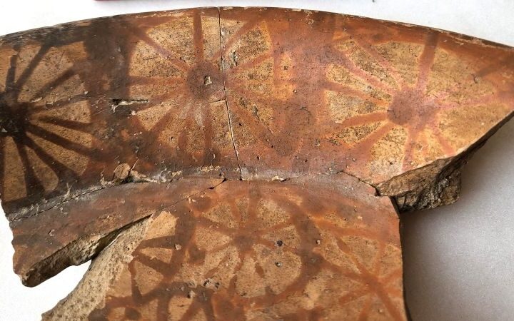 Ancient pottery reveals early signs of mathematical thought in human history