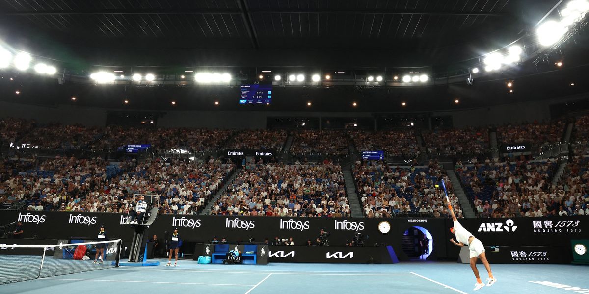Australian Open implements extreme heat protocol as temperatures soar to 43C in Melbourne