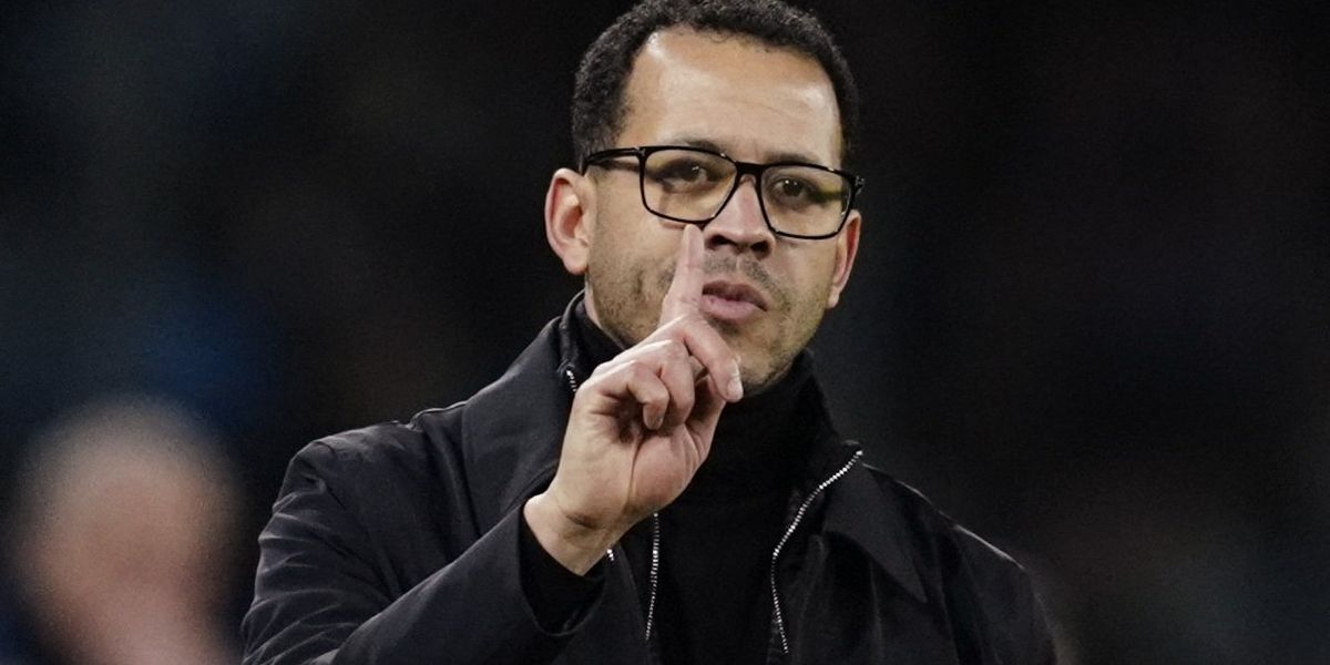 Chelsea coach Liam Rosenior discusses tactical decision following Champions League win over Napoli
