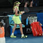 Crowd boos as Russian and Ukrainian players refuse handshake at Australian Open