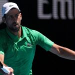 Djokovic advances to Australian Open third round, shares unusual bond with fig tree