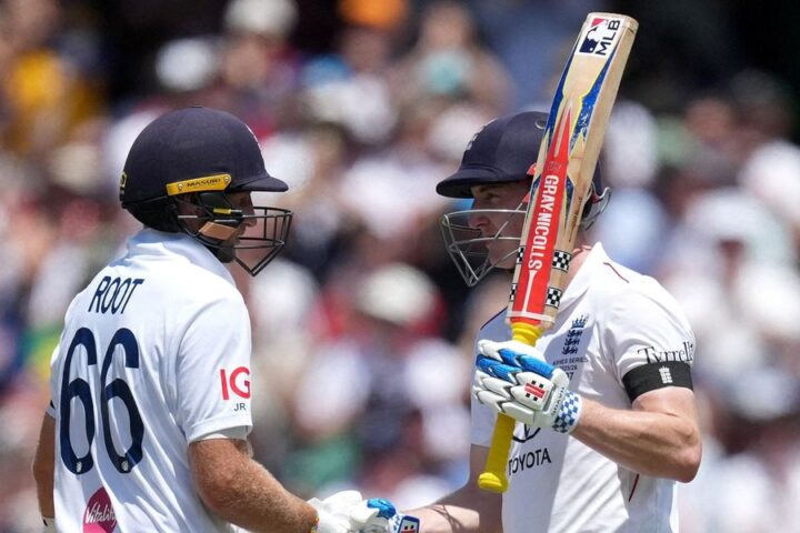 England takes charge as weather disrupts first day of final Ashes Test in Sydney