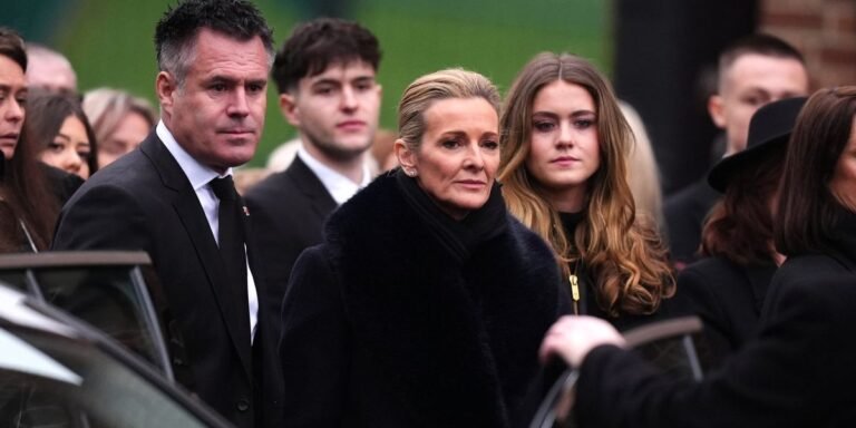 gabby-logan-and-family-pay-tribute-at-emotional-funeral-for-football