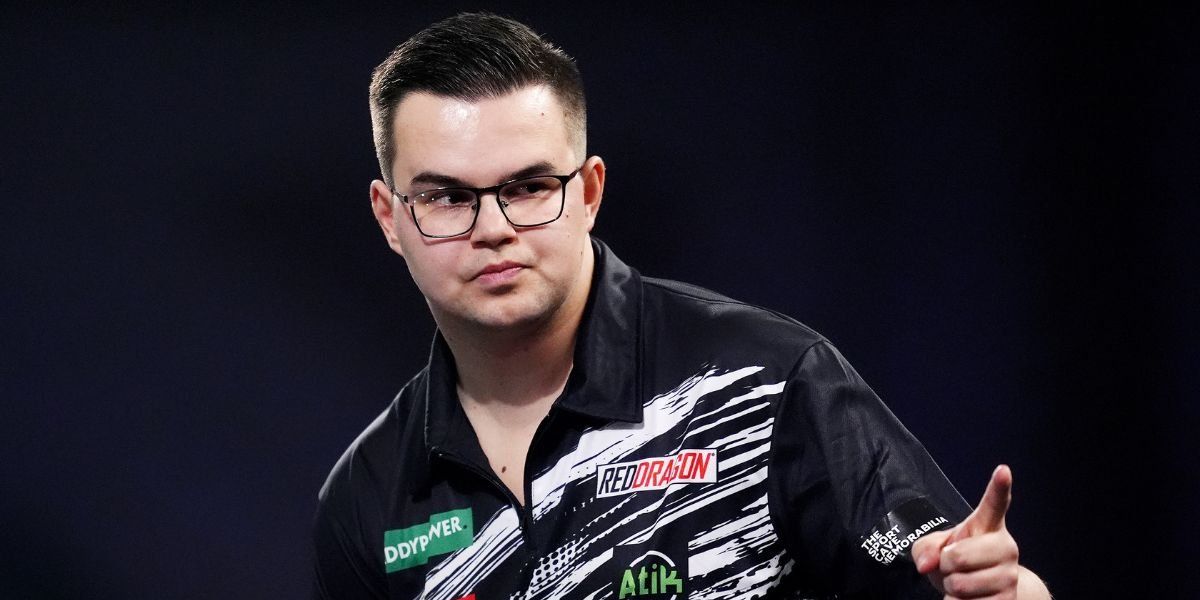 Gian van Veen expresses admiration for Luke Littler ahead of World Championship final