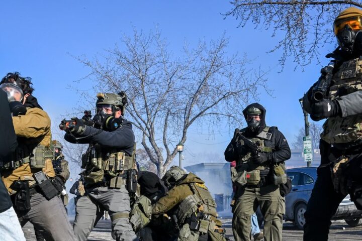 ICE to conduct enforcement operations at Super Bowl LX, raising concerns among fans and critics