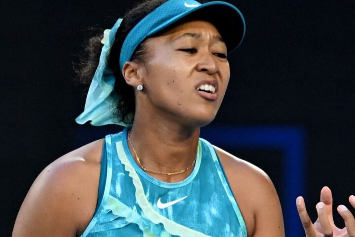Naomi Osaka withdraws from Australian Open due to physical issue just before match