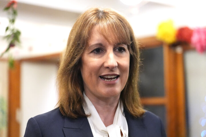 Rachel Reeves warns of UK economic decline as business leaders express growing concerns