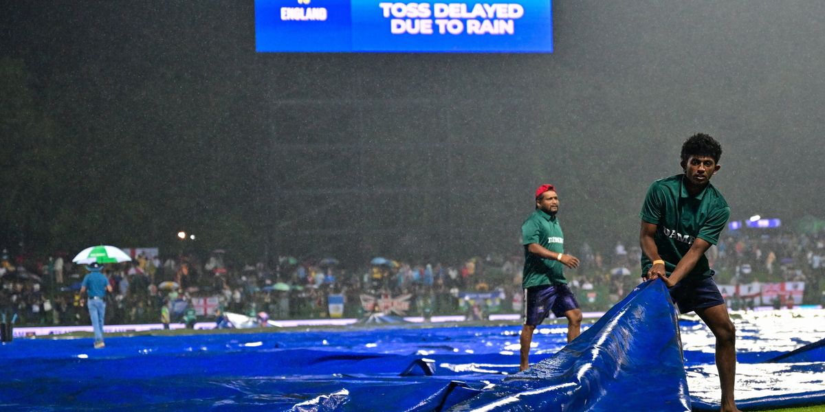 Rain delays England’s T20 against Sri Lanka as ground staff prepare for potential restart