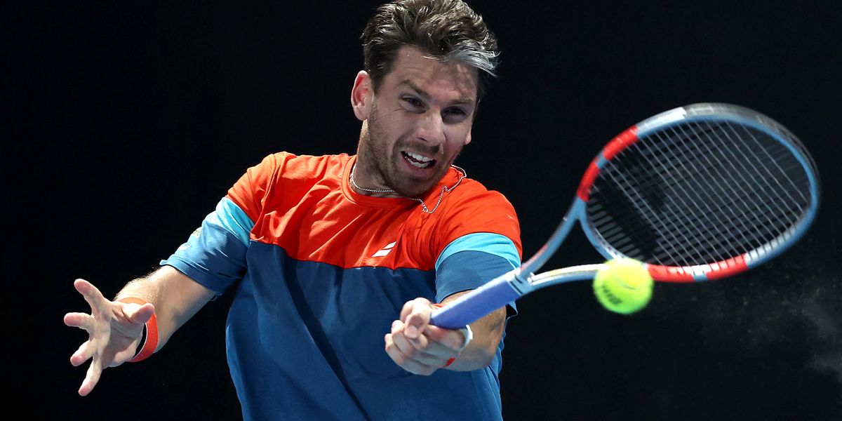 Rain forces suspension of Cam Norrie's match at the Australian Open