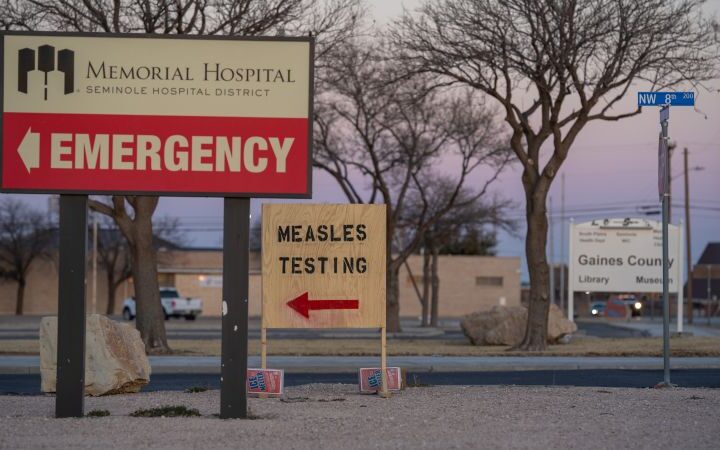 US faces record measles outbreak, raising concerns over vaccination rates and public health response