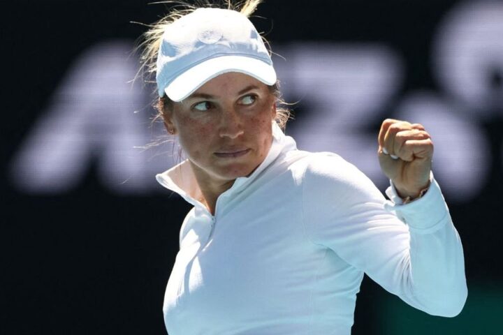 Yulia Putintseva faces jeering from Turkish fans after Australian Open victory over Zeynep Sonmez
