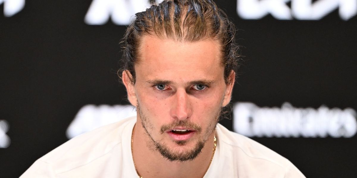 Zverev criticizes medical timeout for Alcaraz during Australian Open semi-final defeat