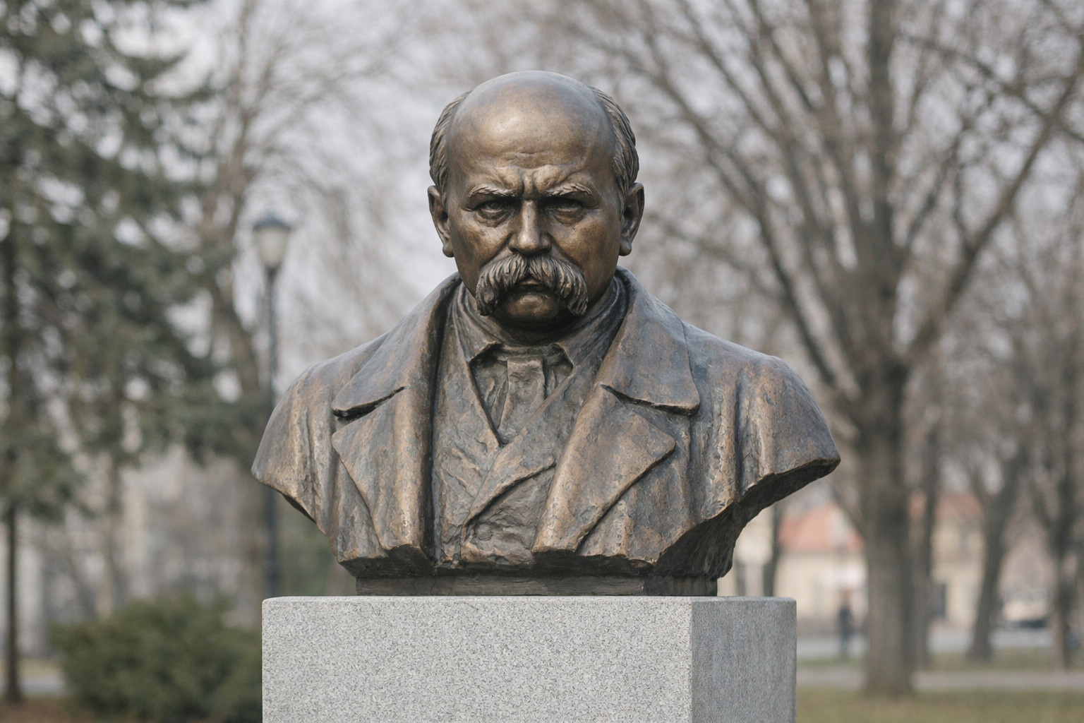 Black paint attack targets Ukrainian poet's bust in Serbia on war anniversary