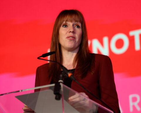 Angela Rayner criticizes Sir Keir Starmer over 'punishing' tax policies affecting hospitality sector