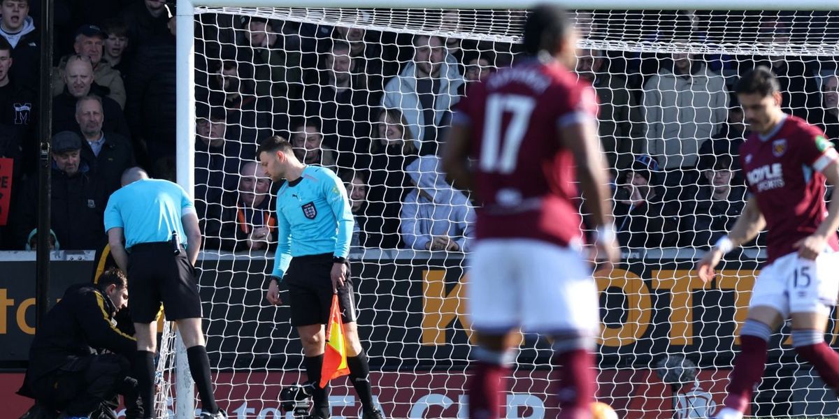Burton Albion versus West Ham FA Cup match delayed due to broken goal net