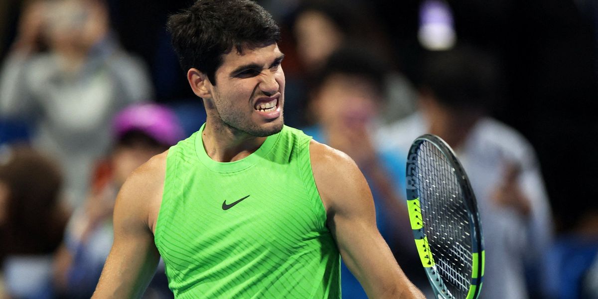 Carlos Alcaraz navigates challenges to secure victory in Qatar Open return