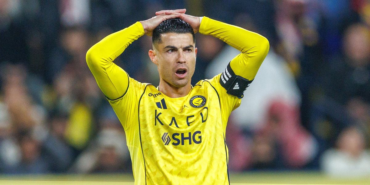 Cristiano Ronaldo's £43 million release clause revealed amid talks for Manchester United return