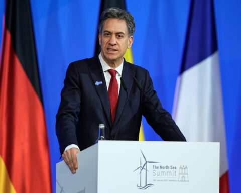 Ed Miliband considers leadership bid, inspired by New York's progressive Mayor Mamdani