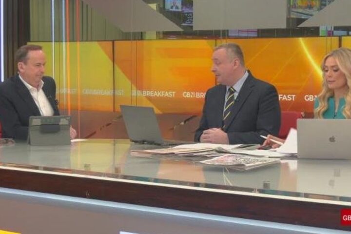 Emma Raducanu not seeking a new coach after parting ways with Francisco Roig