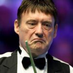 Jimmy White supports referee's dress code enforcement at Welsh Open snooker tournament