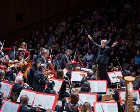 John Adams' piano concerto receives UK premiere alongside Ravel's Daphnis et Chloé