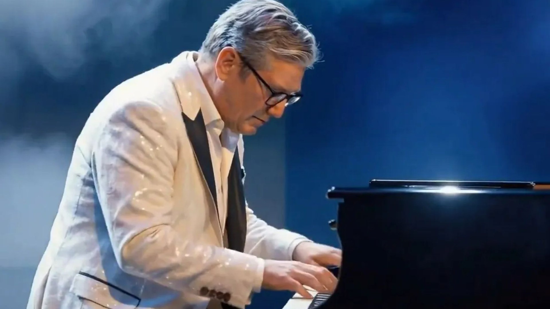 Keir Starmer faces backlash over Mandelson ties as parody video circulates