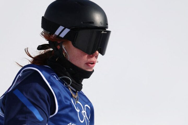 Kirsty Muir narrowly misses medal in women's slopestyle final at Winter Olympics