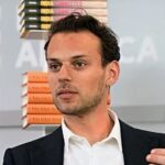 Labour minister resigns after being cleared in ministerial code probe