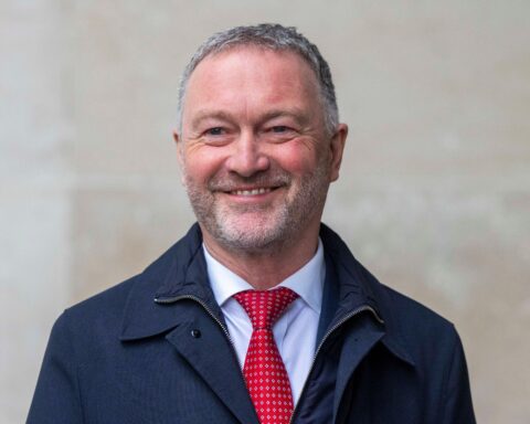 Labour minister Steve Reed accused of being a 'two-faced bully' after election plans abandoned