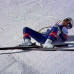 Lindsey Vonn's Olympic hopes dashed following serious leg injury during downhill race