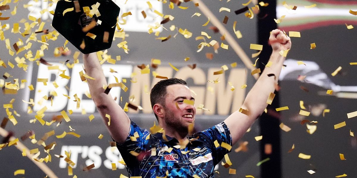 Luke Humphries aims for back-to-back Premier League Darts titles as he prepares to face Gerwyn Price