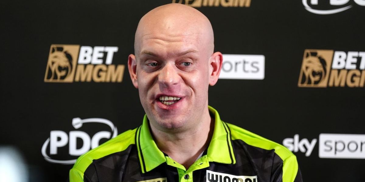 Michael van Gerwen calls for Premier League darts format overhaul ahead of season start