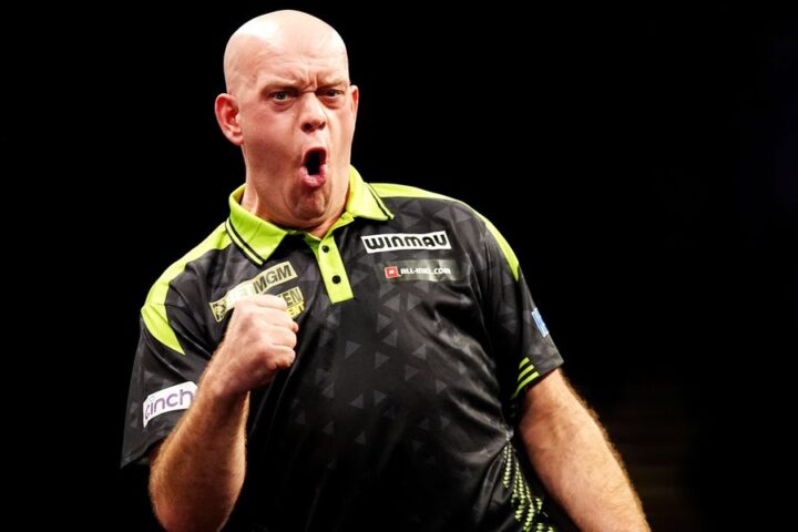 Michael van Gerwen withdraws from Premier League night in Glasgow due to illness