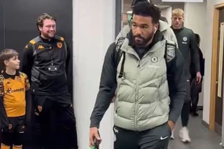 Michelle Dewberry and Bev Turner criticise Chelsea players for ignoring Hull mascots before FA Cup match