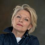 Opera singers confront menopause's impact on their voices amid industry's age bias