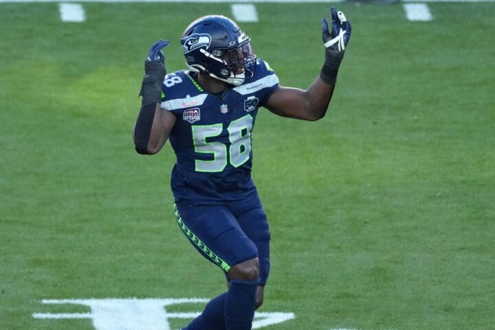 Seahawks crown Super Bowl champions with 29-13 win over Patriots