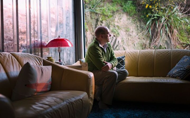 Specific depression symptoms in midlife linked to increased dementia risk, study finds