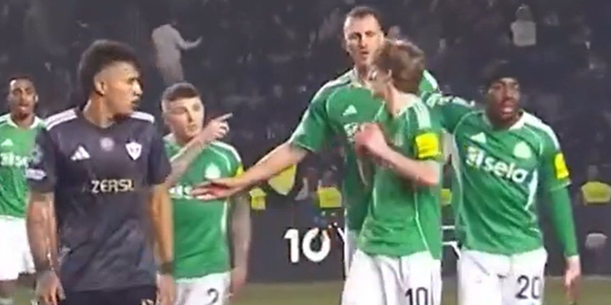 Tensions rise between Newcastle teammates Anthony Gordon and Kieran Trippier at half-time