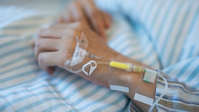 Timing of immunotherapy treatments significantly impacts lung cancer patient outcomes