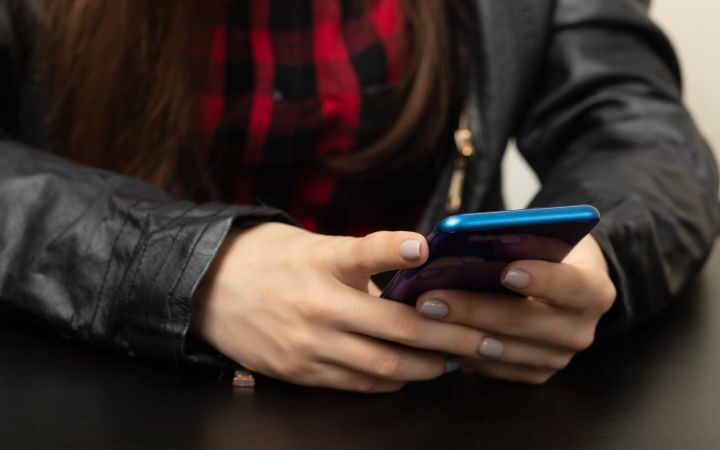 AI meal plans for teens suggest drastic calorie cuts, raising health concerns