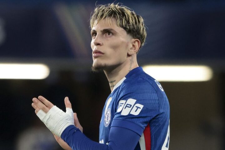 Alejandro Garnacho fined for speeding from Manchester United training ground before Chelsea move