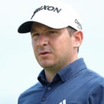 Alejandro Tosti uses caddie's bib to signal search for a wife at Valspar Championship