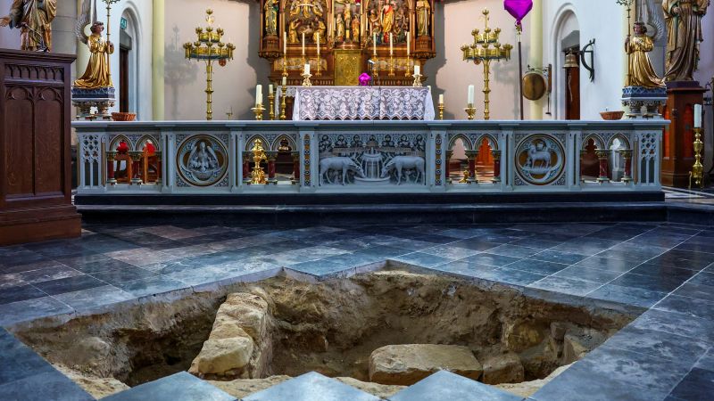 Archaeologist uncovers possible remains of D’Artagnan at Dutch church