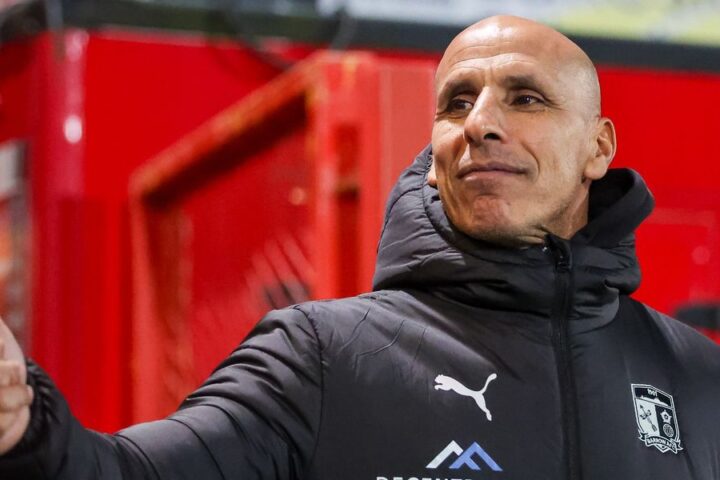 Barrow part ways with Dino Maamria as manager after just six matches